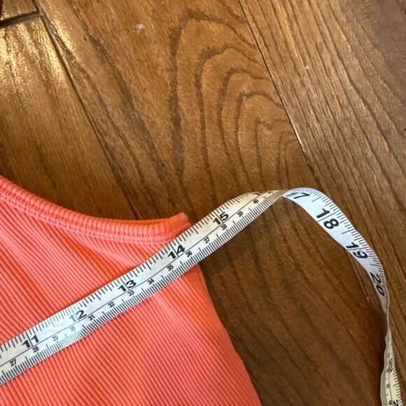 Gap fit coral ribbed built in bra cropped ribbed tank small - Picture 5 of 8